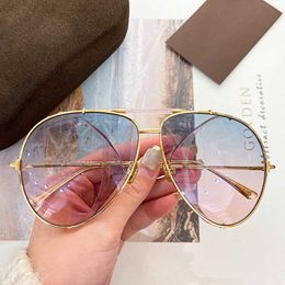 24ss New Spring Winter Womens Metal Sunglasses TF900 Designer aviators sunglasses Top Quality Hardware Frame Accessories Ladies Travel Vacation Oval Glasses