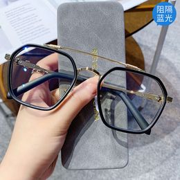 2024 Luxury Designer CH Sunglasses for Men Women Chromes Glasses Frames New Spectacle Flat Fashion Heart Eyeglass Frame Man Unisex High Quality Eyewear R7VV