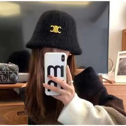 Hats Rabbit Women's hat Warm Mens Designer Cap Fisherman CE Hat Arc Wome Luxury Hat Plush Hat Water Bucket Hat Warm hat Beanie Hats Christmas gift New year MKTW