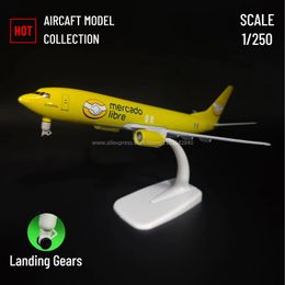 Scale 1 250 Metal Aviation Replica Mexico Airlines B737 Mercado Aircraft Model Aeroplane Miniature Kid Toy for Boy 240116