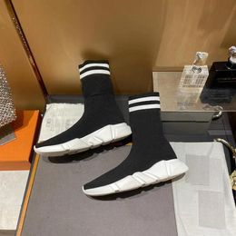 Hot style Classic Couple model new socks shoes high quality Fly knitting tpu Outsole Lightweight wear-resistant and non-slip Versatile styles woman Fashion Trend