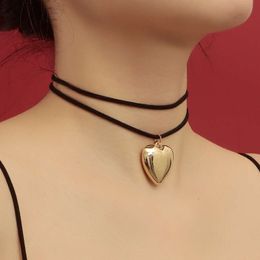 European and American Jewellery Draw Adjustable Korean Velvet Rope Choker Simple Personality Big Love Pendant Necklace Women