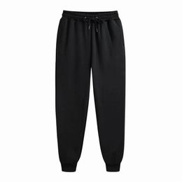 Casual long Pants Men Joggers Sweatpants Workout Track pants AutumMn Mens Fashion Trousers 240116