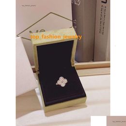 Highly Quality Rings Four-Leaf Clover Designer Cross Ring Women Fashion Platinum Plated Black Thai Sier Jewellery Hypoallergenic Chai Dhvdv