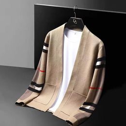 High-end brand knitted cardigan men's fashion luxury striped sweater casual shawl spring and autumn trend men's wear coat 240115