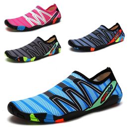Hot selling men's women's slippers in summer high-quality casual slippers sports soft soled sandals classic socks and shoes for men women