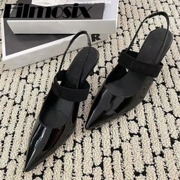 Dress Shoes 2024 Closed Toe Back Strap Leather Sandals Women Fairy Style Pointed Kitten Heels Elegant Celebrity