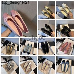 New Sandals 2024 Women flat Dress Shoes womens Ballet shoe flat mules loafers Stitching Ballerinas Lambskin fabric Flats designer Sandal Slides womens shoes