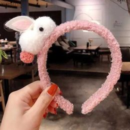 Headbands Cute Animal Hair Ball Rabbit Headband Bunny Hair Clip Girls Sweet Hair Ornament Headband Hair Holder Children hair Accessories YQ240116