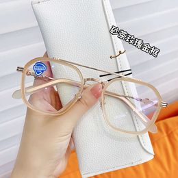 2024 Luxury Designer CH Sunglasses for Women Chromes Glasses Frames Mens Fashion Flat Lens Trend Metal Eye New Plain Heart Eyeglass Frame Ladies Unisex Eyewear N92V