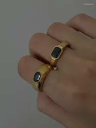 Cluster Rings Titanium With 18 K Gold Retro Black Stone Ring Women Jewlery Stuning Designer T Show Club Cocktail Party Rare Japan Korean