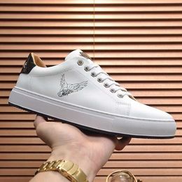 Luxury Designer Brand Schuhe Plein Mens Shoes Skull Top Cintura Pleins Walking Sneakers Leather Cowhide Mans Sports Casual Shoes