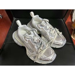 Worn-out Sneakers Balencciaga Sneaker Shoes Triple S Track 3XL Paris 3xl Dirty Men's Women's Generation Fashion Design Show Style Old Effect Runner Shoe BPNM