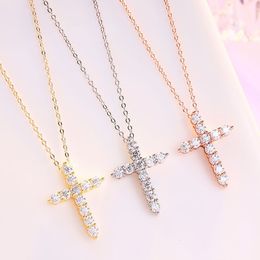 Passed Tester Diamond Necklace Yellow White Gold Plated 925 Sterling Silver 5mm Moissanite Cross Pendant Necklace fo Friend
