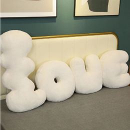 Luxury White Fluffy Home Decor Cushion LOVE Letters Throw Pillowcase Pillow Sofa Pillow 240115