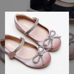 Kids Shoes Pearl Light Princess Shoes Spring Girls' Soft Sole Single Shoes Bow Knot Soft Sole Children's Shoes Mary Janes 240116