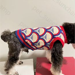 Red Sleeveless Dog Sweater Fashion Luxury Warm Dog Waistcoat Designer Sweatshirt Schnauzer French Bucket