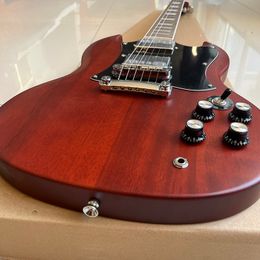 Classic sub photoelectric guitar, high-quality accessories, pure solid wood material, beautiful sound, and fast delivery.