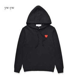 2023 Men's Hoodies Sweatshirts Women Zipper Hooded Play Sweatshirt Commes Cardigan Des Garcons Small Red Heart Hoodie Standard and Fleece Casual Jumpers 5395