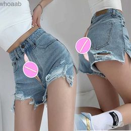 Women's Jeans Plus Size Ripped Jeans Denim Shorts Invisible Zipper Outdoor Sex Open Crotch High Waist Burr Hot Pants Summer Women's Clothing YQ240116