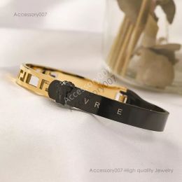 designer jewelry bracelet Fashion Love Bangle Bracelet Girl Vintage Leather Black Bracelet Designer Brand Jewelry Bracelets Spring Romantic Gift Family Bracelet