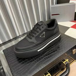 Luxury Top Prax 01 Sneakers Shoes Men Re-Nylon Technical Fabric Casual Walking Famous Rubber Lug Sole Party Wedding Runner Trainers EU46 1.9 03