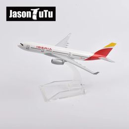 JASON TUTU 16cm Iberia Airlines Airbus A330 Aeroplane Model Plane Model Aircraft Diecast Metal 1400 Scale Planes Drop 240115