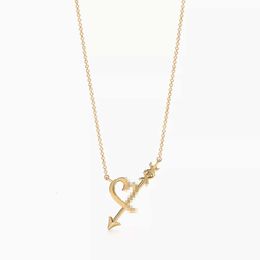 Tiff Necklace Designer Women Top Quality Pendant Fashionable T S925 Sterling Silver Letter Leaf Heart Small Gold Plated Necklace Tie Popular Jewellery