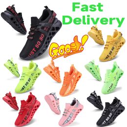 Fashion Runnning shoes men Triple white Designer Shoes black Sean Wotherspoon Star and Silver Bullet Bright Violet Graphical Theme