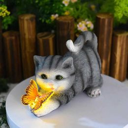 Garden Decorations Cute Cat Night Light Garden Solar Light Animal Resin Ornaments Courtyards Decoration Light Outdoor Cat Sculpture Outdoor Crafts YQ240116