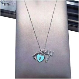 Tiff Necklace Designer Women Top Quality Pendant T Heart Shaped Enamel Pendant Love Lock Small Fashion Necklace Same Collar Chain