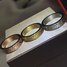 2021 New Couple Band Rings Gold Rose Platinum Three Colors Available Fashion Party Wedding Simple Jewelry Unisex283v