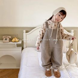 Plush Velvet Children Strap Pants Trousers Thicken Warm Baby Boy Jumpsuit Winter Autumn Toddler Infant Overalls Kids Clothes 240115