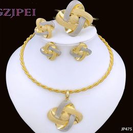 Rings Latest Italian Gold Plated Jewelry Set for Women Two Tone Jewelry Elegant Butterfly Pendant Necklace Earrings Bracelet Party