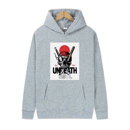 Japanese Style Spoof Skull Print Sports Hoodie Suitable for both Men and Women Retro Fashion Fashionable HighQuality 240115