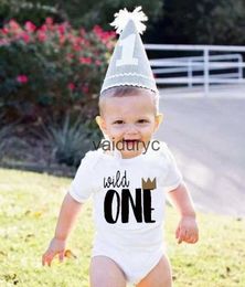 Rompers Wild One Crown Print Summer Baby Bodysuits Short Sleeve Happy Birthday Kids Jumpsuits Unisex Outfits Outwear Infant Shower Gifts H240508