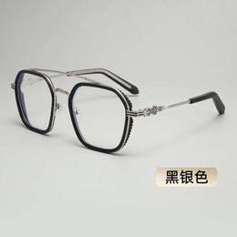 2024 Luxury Designer CH Sunglasses for Women Chromes Glasses Frames Mens New Flat Lens Fashion Unisex Paired Myopia Heart Eyeglass Frame Ladies Eyewear NKUQ