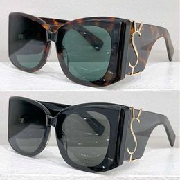 24ss Luxury Designer Women Cat Eye Sunglasses M241 Large Fashion Brand Womens Sunglasses Acetate Cat Eye Frame Ultra Wide Mirror Legs with Gold Logo Party Glasses