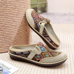 Women Slipper Ethnic Embroidery Summer Flat Shoe Linen Wedge Cloth Shoes Soft Sole Walking Elderly Sandal Ladies Slip-on Muller 240116
