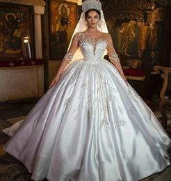 Luxo cetim miçangas vestido de casamento 2024 colher ilusão bordado meia manga rendas até vestidos de noiva princesa feito sob encomenda novia