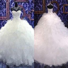 2018 Luxury Sweetheart Strapless Ball Gown Wedding Dresses Embroidery Bridal Gowns Princess Corset Organza Ruffles Plus Size Weddi258t