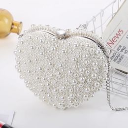 pearl dinner bag Japanese and Korean style women's heart-shaped stylish clutch bag Party dinner bag crossbody bag 240117