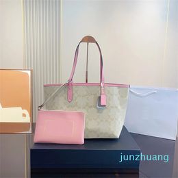 2024 designer bag Women handbag Womens Fashion Classic Lettering pattern handbags Oversized with coin purse
