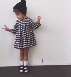 INS sell new girl long sleeve dress baby clothing black white plaid cotton tutu princess dress for girls2719289