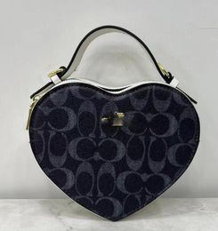 Bolsa de designer de luxo nova moda clássico logotipo em forma de coração saco padrão bolsa carteiras moedas bolsas