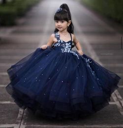 2021 Navy Blue Lace Flower Girl Dresses Beaded Spaghetti Ball Gown Tulle Lilttle Kids Birthday Pageant Weddding Gowns6245357