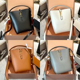 Designer bag LE 37 Bucket Handbags Cross body Metal hook Cassandre Leather Women Shoulder Bags High Quality Luxurys tote bucket bag