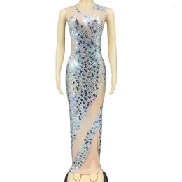 Stage Wear Sparkling Mirror Sequins Gauze Mesh Sleeveless Dress Floor-Length Performance Clothing Women's Party Lady