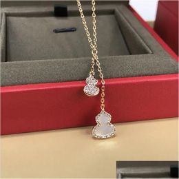 Pendant Necklaces Designer Jewelry Diamond Necklace Classic Titanium Steel Diamonds Bottle Gourd 18K Gold Plated Women Luck High Quali Otw0X