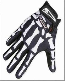 Mens Designer Biker Racing Gloves Summer Winter Five Fingers Gloves Finger Protected Skull Printed Breathable Gloves271D T220815857528360
